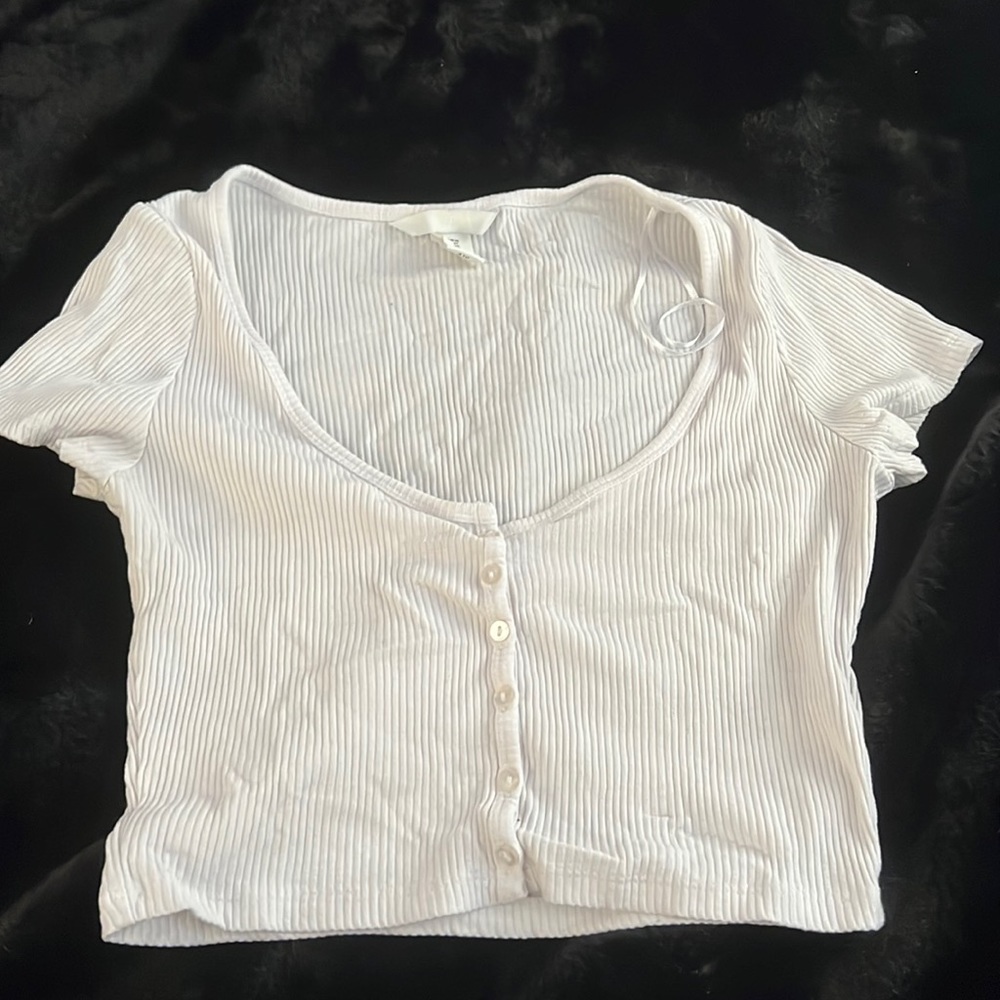 H&M buttoned down crop top